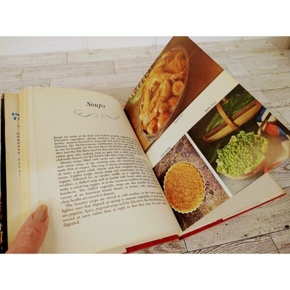 McCall's Introduction to French Cooking Vintage 1971 Cook Book Cookbook - Picture 3 of 14